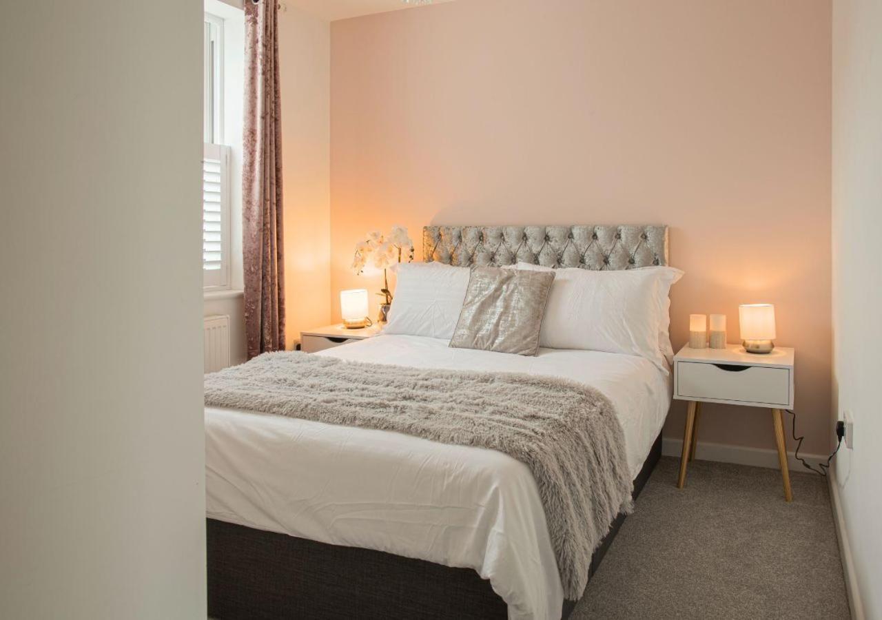 Villa Stunning 2 Bed With Private Patio And Free Parking Cheltenham Esterno foto