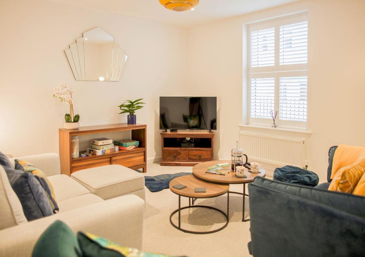 Villa Stunning 2 Bed With Private Patio And Free Parking Cheltenham Esterno foto